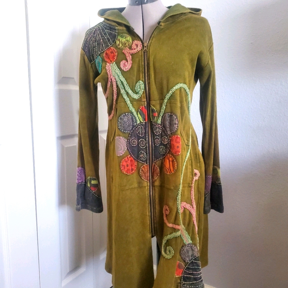 Knee length embroidered jacket